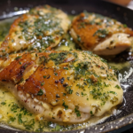 Garlic Butter Chicken Breast: A Simple Gourmet Dinner